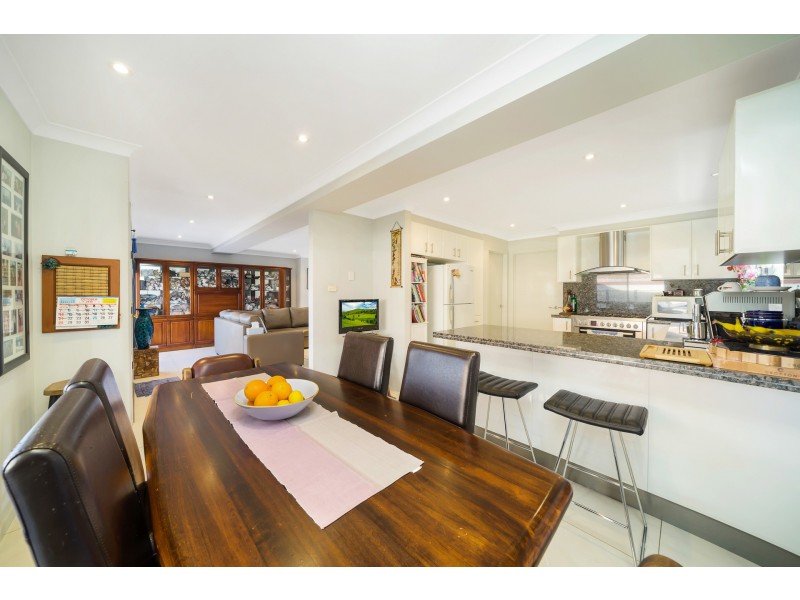 67a Ascot Drive, Chipping Norton NSW 2170