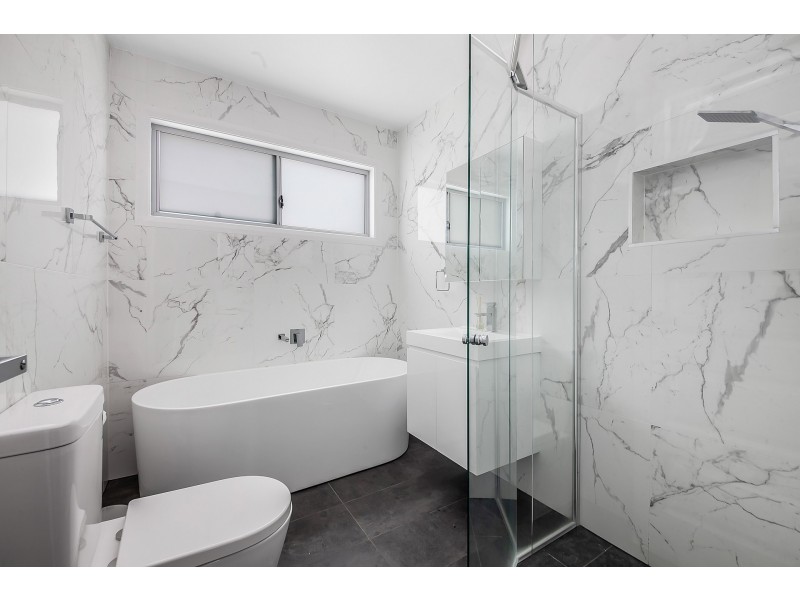 34a Earl Street, Canley Heights NSW 2166