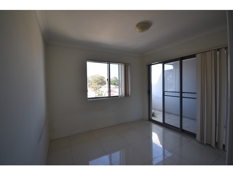 14/284 Sackville Street, Canley Vale NSW 2166