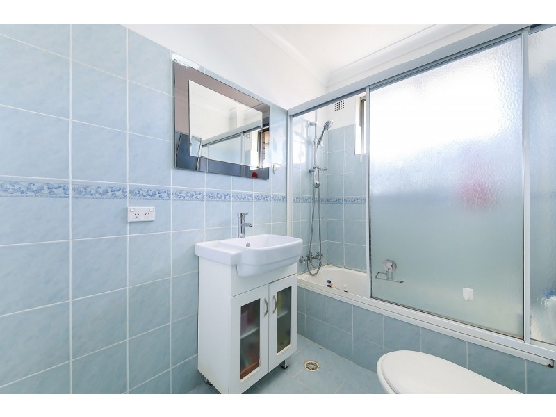 11/30 Hill Street, Cabramatta NSW 2166