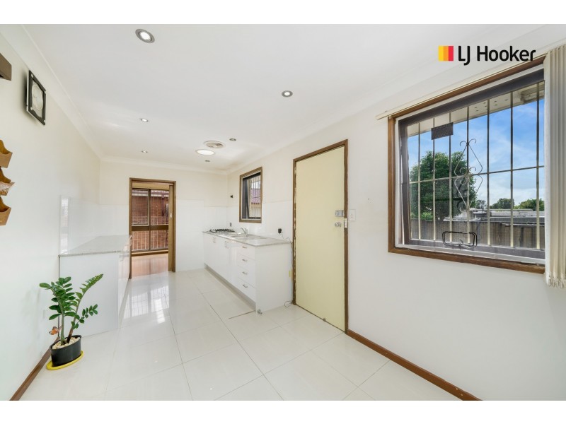 9 Abel Street, Canley Heights NSW 2166