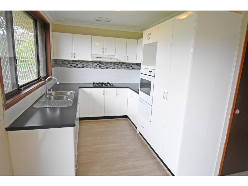 82 Bulls Road, Wakeley NSW 2176