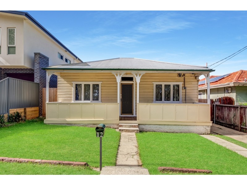 12 Byron Road, Guildford NSW 2161