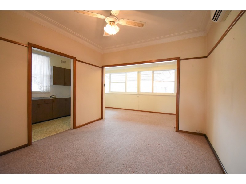 302 Edgar Street, Condell Park NSW 2200
