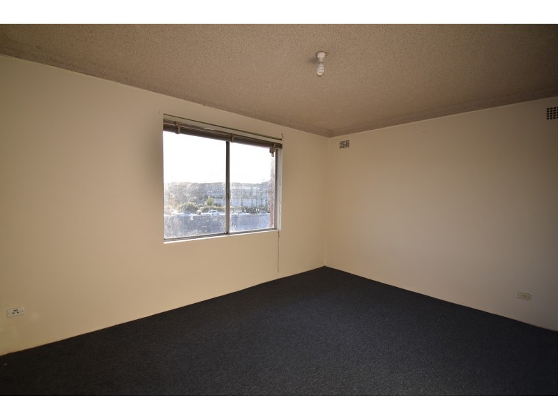 12/64 Broomfield Street, Cabramatta NSW 2166