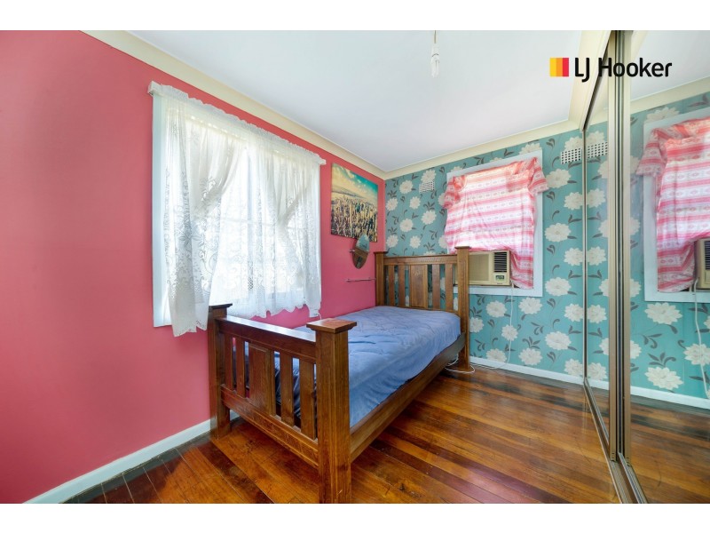 25 Moonshine Avenue, Cabramatta West NSW 2166