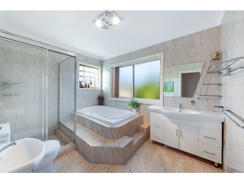 4 Corvus Road, Hinchinbrook NSW 2168