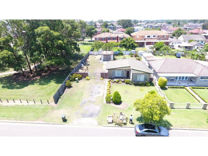 24 The Avenue, Canley Vale NSW 2166