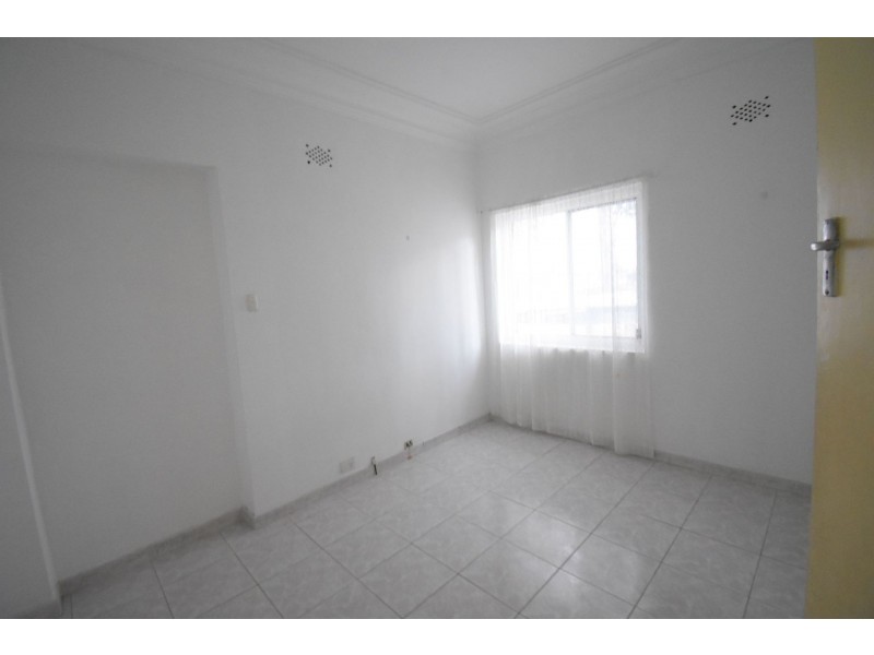 16 Aladore Avenue, Cabramatta NSW 2166