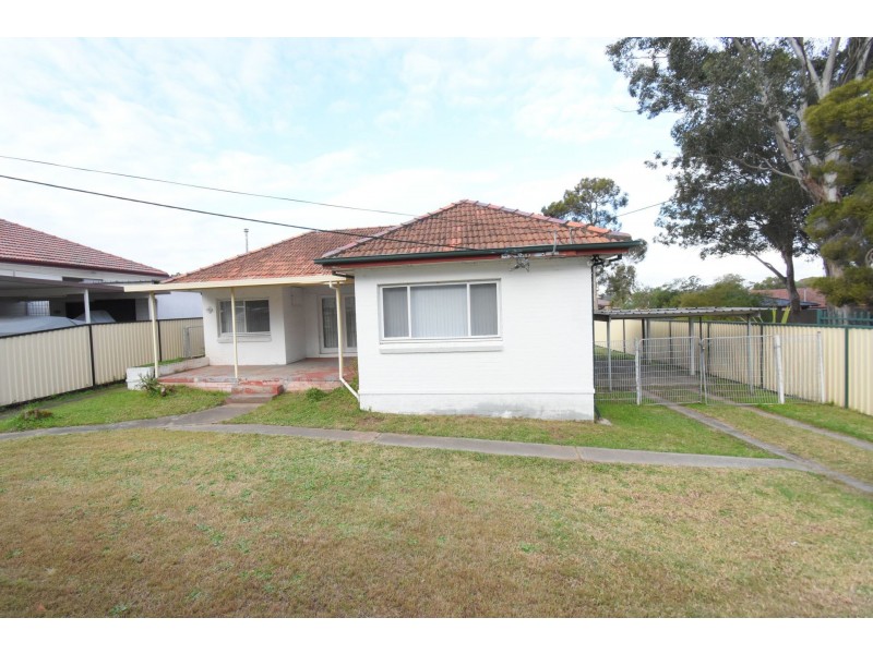 16 Aladore Avenue, Cabramatta NSW 2166