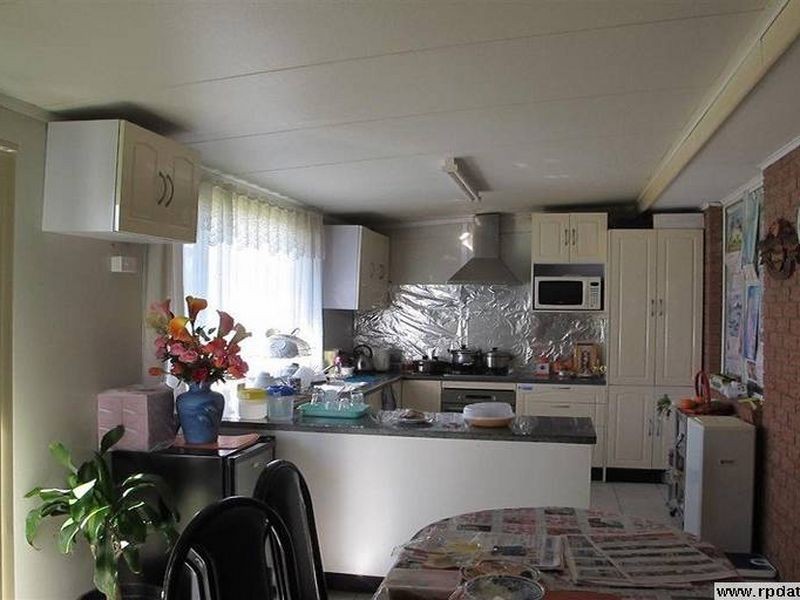 Greenfield Park NSW 2176