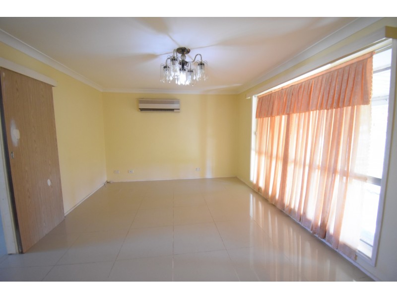 56 Firth Avenue, Green Valley NSW 2168