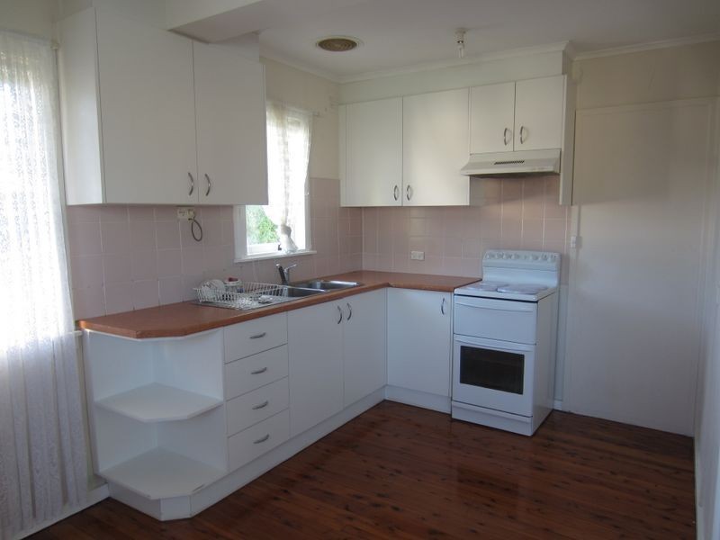 33 St Johns Road, Busby NSW 2168