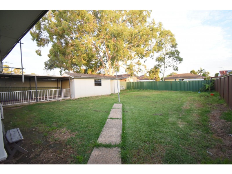 54 Charter Street, Sadleir NSW 2168