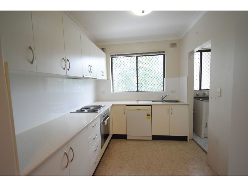 1/12 Pevensey Street, Canley Vale NSW 2166