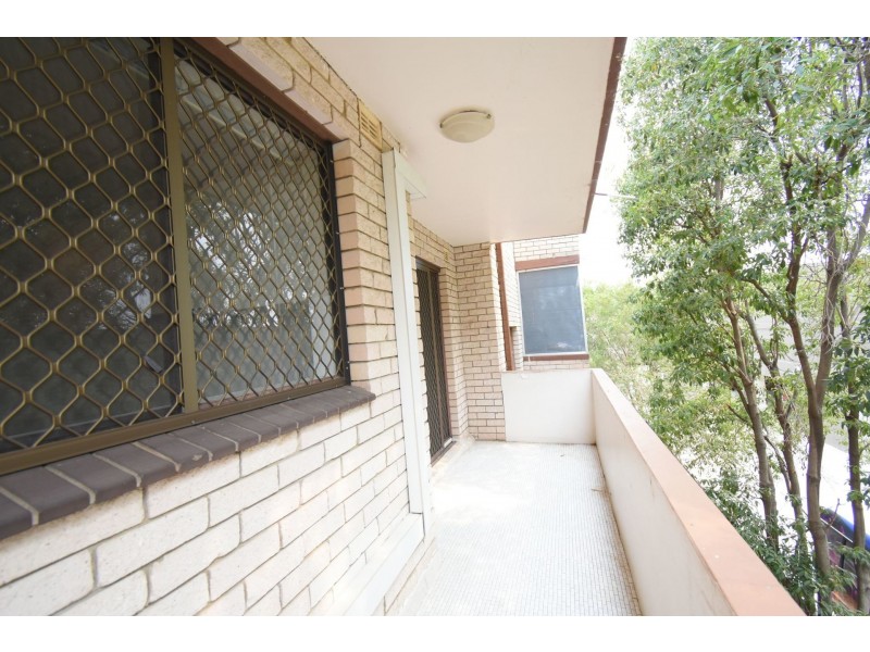 1/12 Pevensey Street, Canley Vale NSW 2166