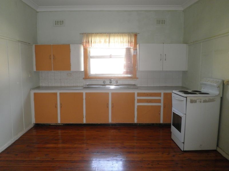 89 Mitchell Street, Carramar NSW 2163