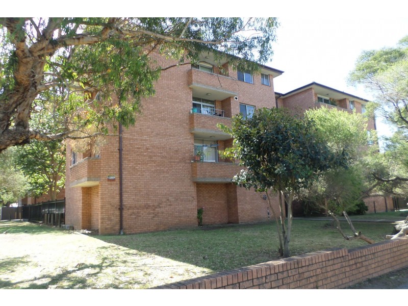 16/43 Hill Street, Cabramatta NSW 2166