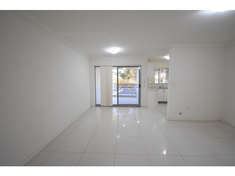 14/284 Sackville Street, Canley Vale NSW 2166