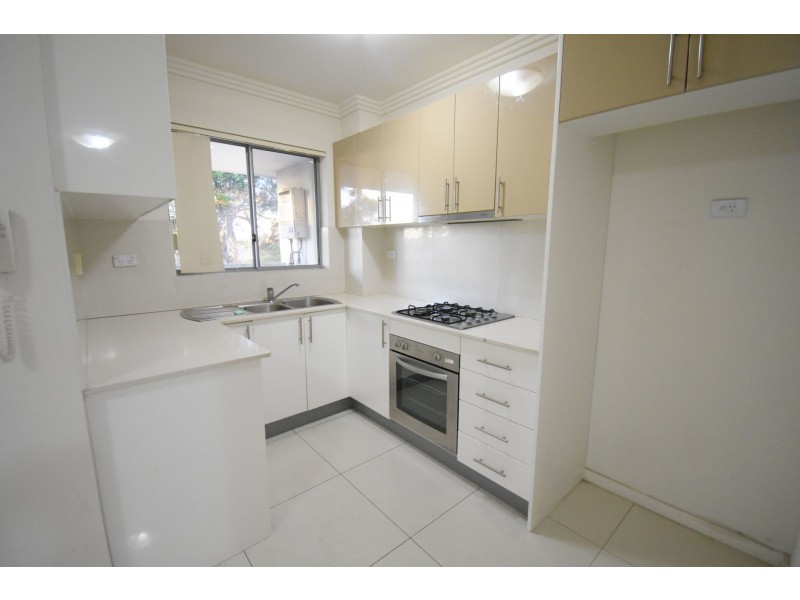 14/284 Sackville Street, Canley Vale NSW 2166