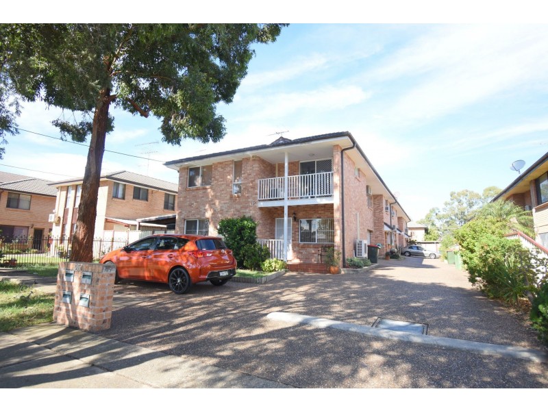 3/260 River Avenue, Carramar NSW 2163