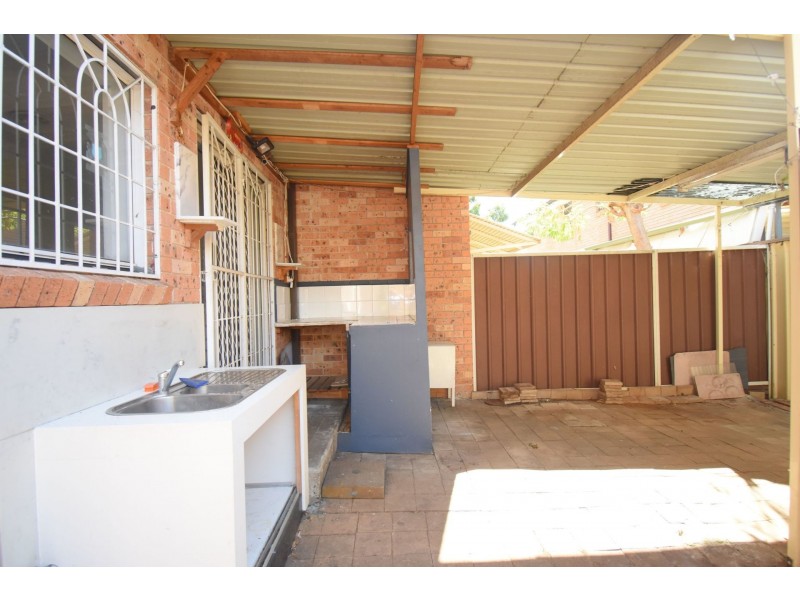 3/260 River Avenue, Carramar NSW 2163