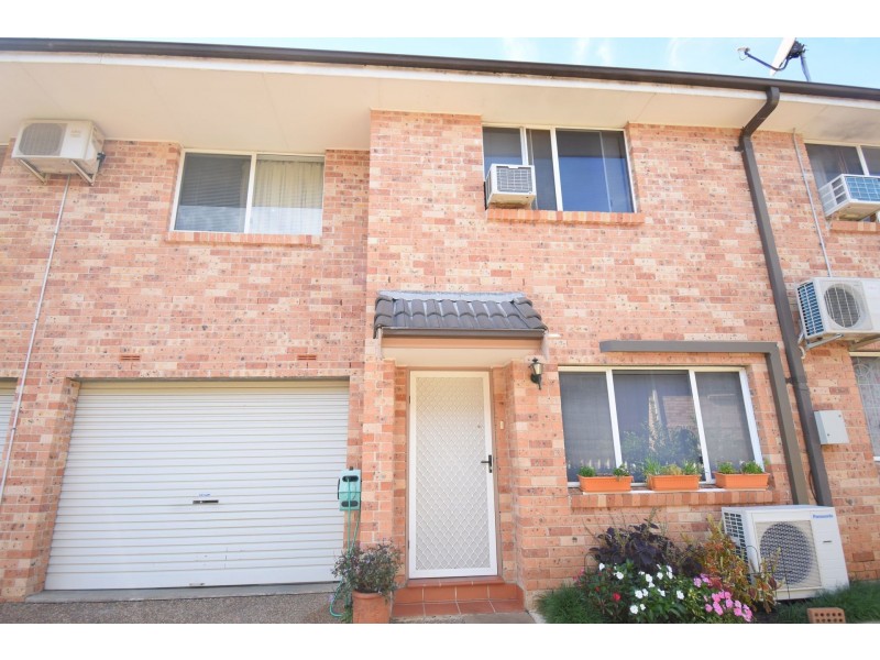 3/260 River Avenue, Carramar NSW 2163