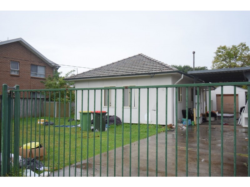 10 Meville Avenue, Cabramatta NSW 2166