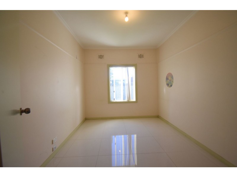 10 Meville Avenue, Cabramatta NSW 2166