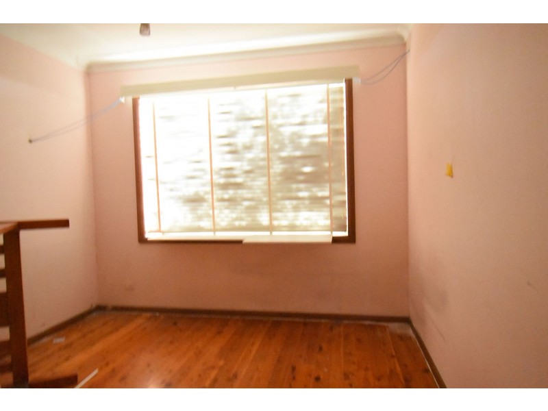 215 Croatia Avenue, Edmondson Park NSW 2174