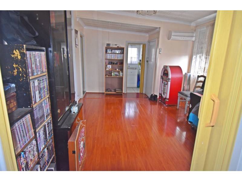 7 Byrd Street, Canley Heights NSW 2166