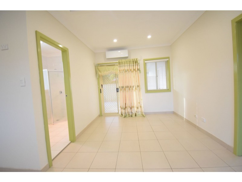 1/46 View Street, Sefton NSW 2162