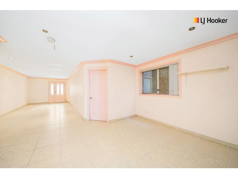 2/24 Wyong Street, Canley Heights NSW 2166