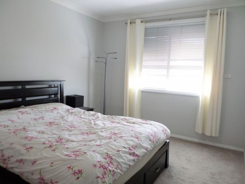 26 Flemington Street, St Johns Park NSW 2176