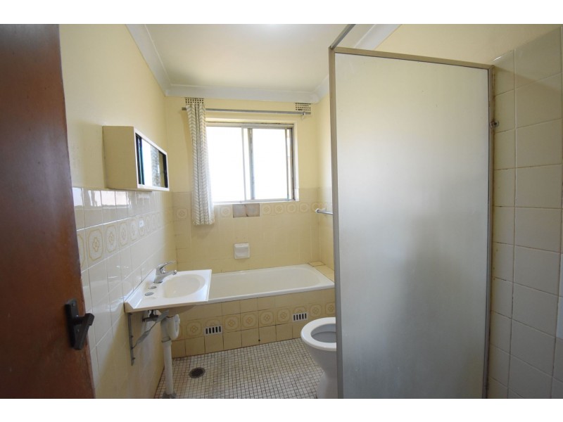 11/21 Hughes Street, Cabramatta NSW 2166