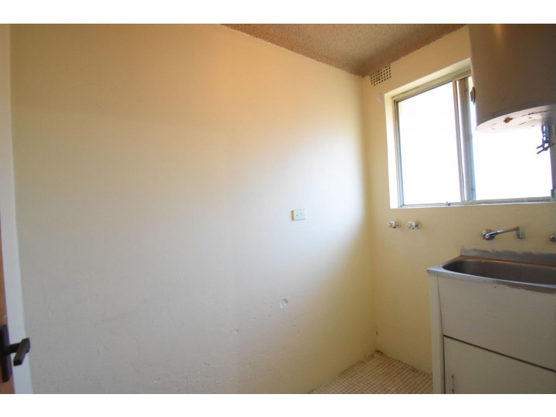 11/21 Hughes Street, Cabramatta NSW 2166