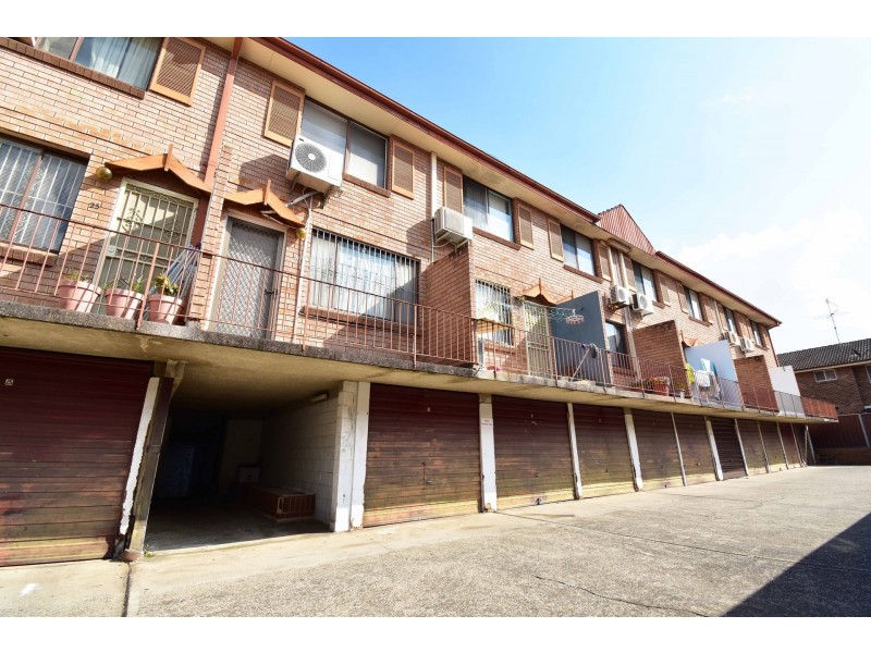 27/96 Longfield Street, Cabramatta NSW 2166