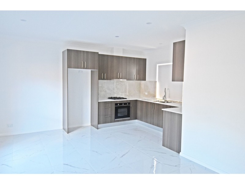 7 Amaroo Avenue, Bonnyrigg NSW 2177