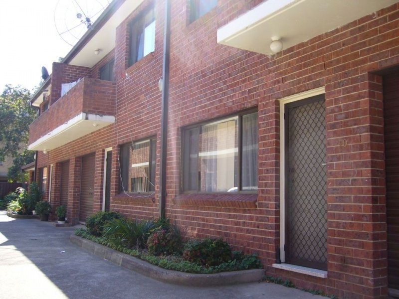 10/24 Railway Parade, Fairfield NSW 2165