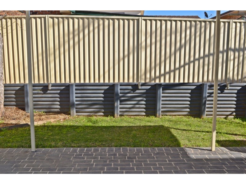 3/46 Wattle Road, Casula NSW 2170