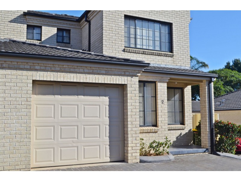 3/46 Wattle Road, Casula NSW 2170