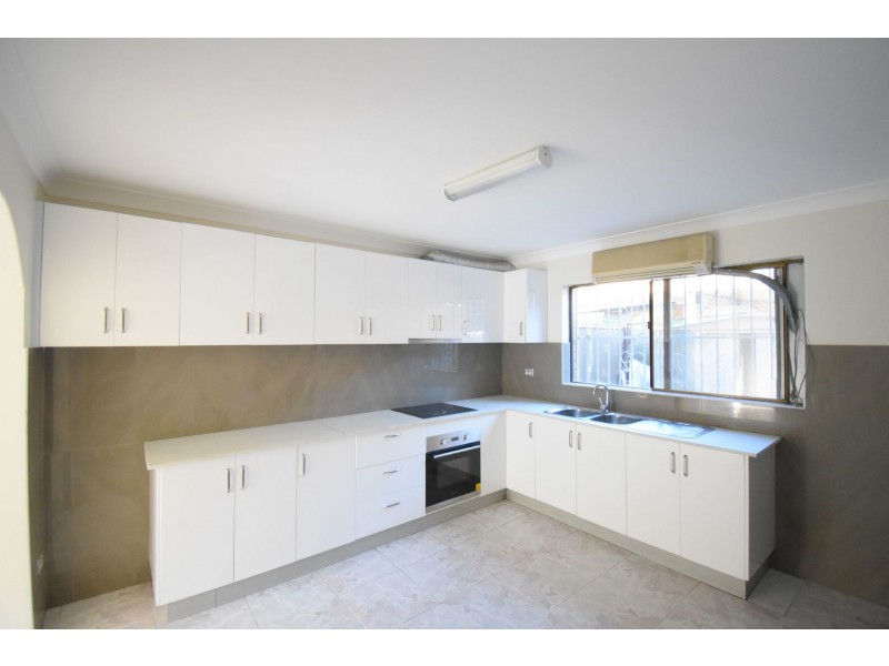 4/44 Mcburney Road, Cabramatta NSW 2166