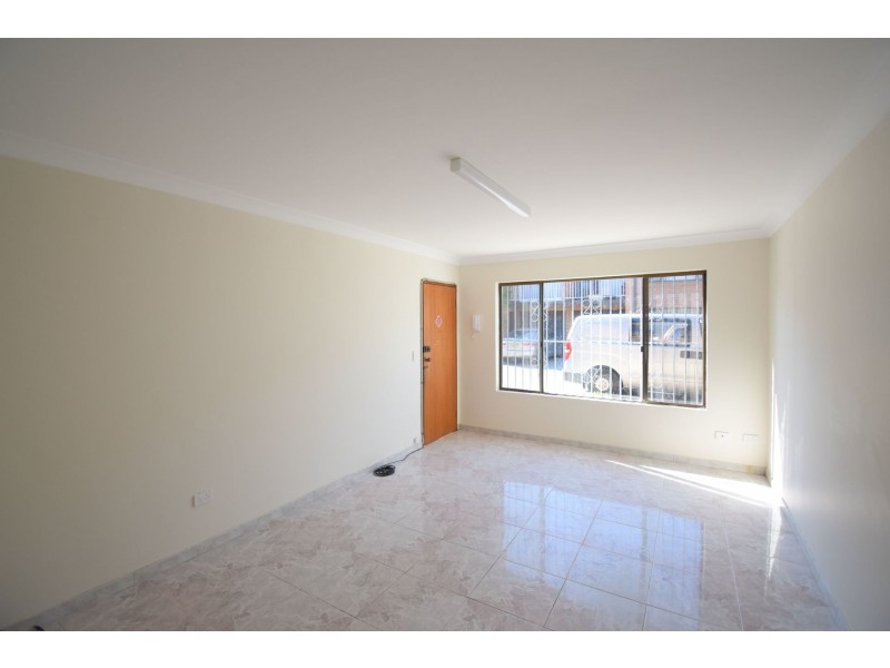 4/44 Mcburney Road, Cabramatta NSW 2166