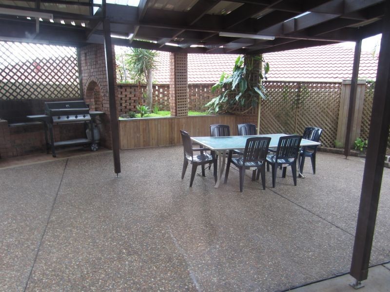 Bossley Park NSW 2176