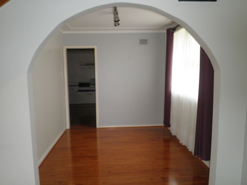 8 Stroker Street, Canley Heights NSW 2166