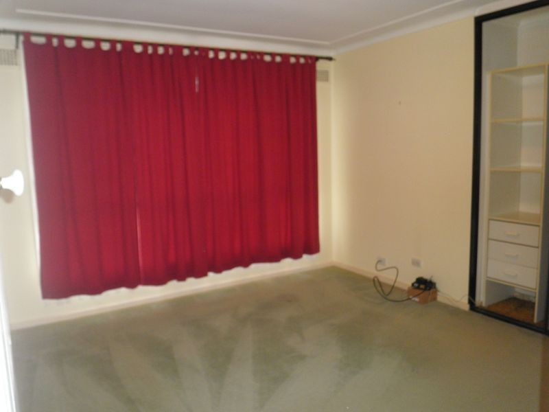 8 Stroker Street, Canley Heights NSW 2166