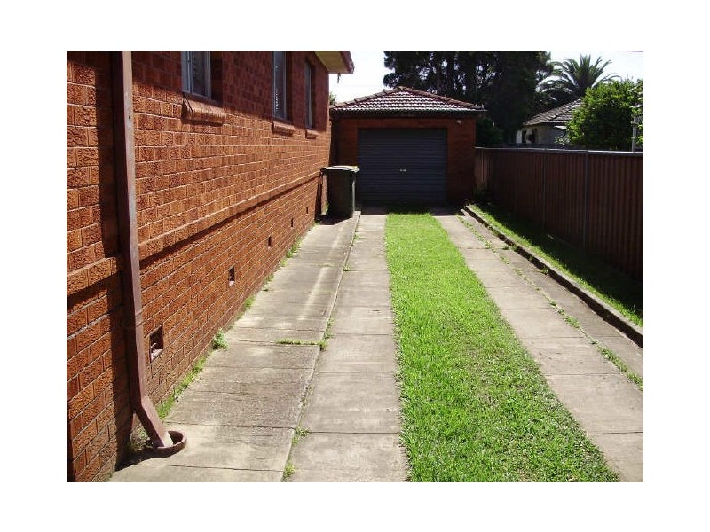 Canley Heights NSW 2166
