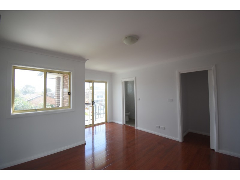 54A Earl Street, Canley Heights NSW 2166