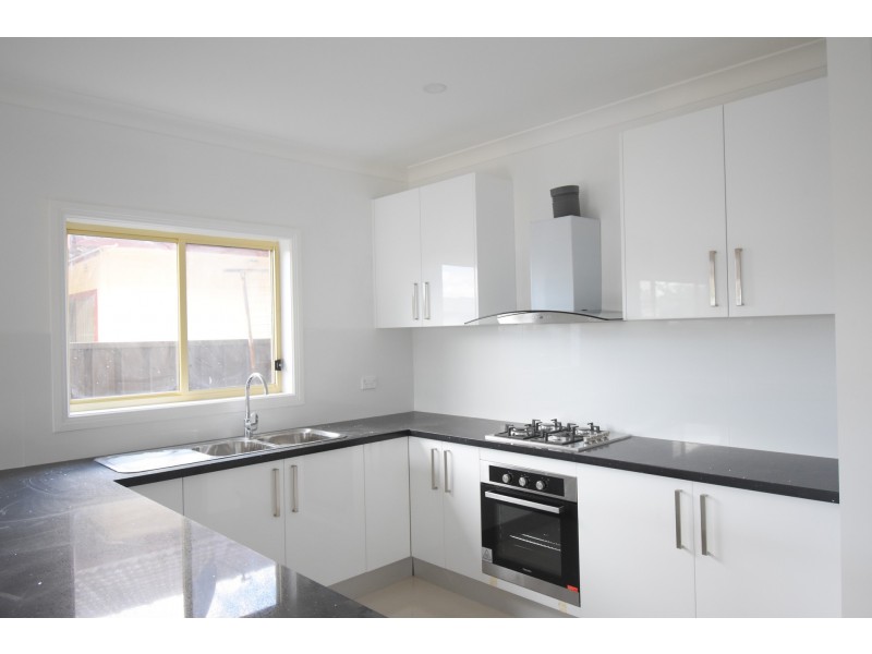 54A Earl Street, Canley Heights NSW 2166