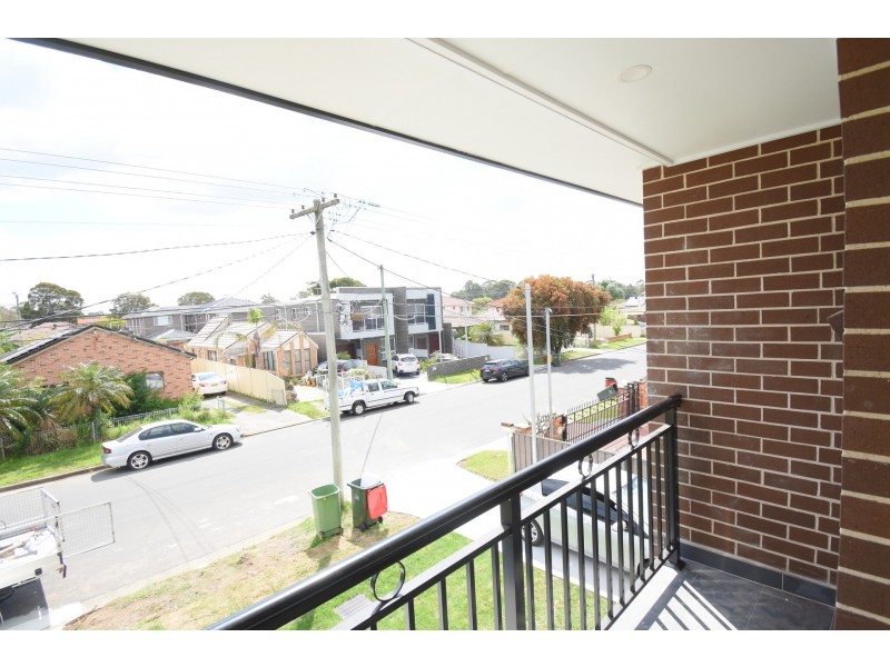 54A Earl Street, Canley Heights NSW 2166